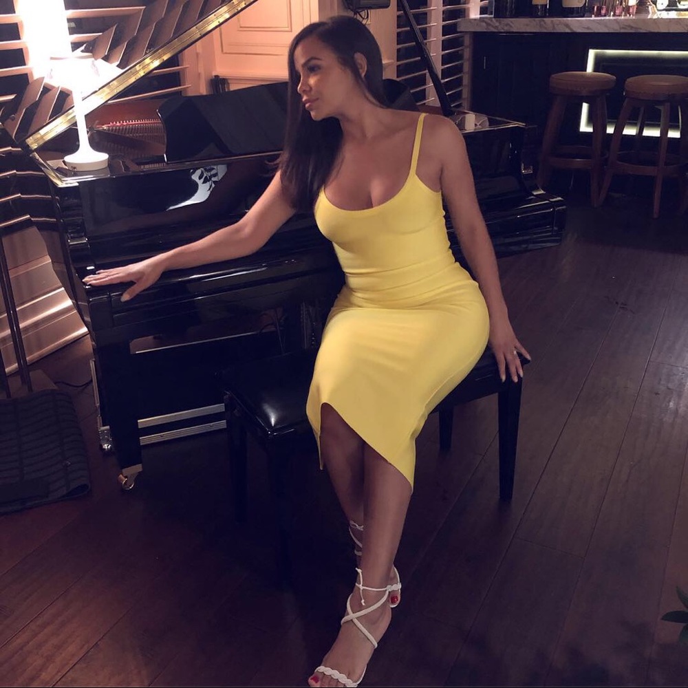 COPY - Yellow bandage dress
